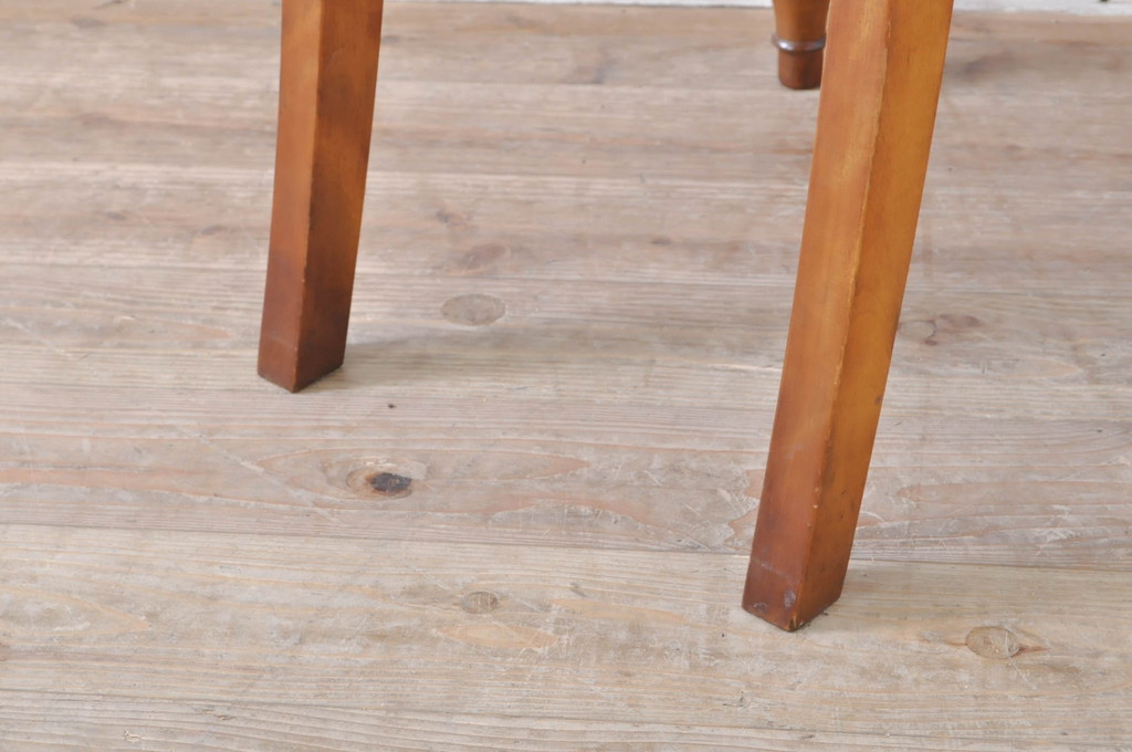 中古　横浜ダニエル(daniel)　アメリカンシリーズ　シンプルなデザインが取り入れやすいダイニングチェア3脚セット(アームレスチェア、板座チェア、椅子、イス)(定価3脚で約30万円)(R-074563)