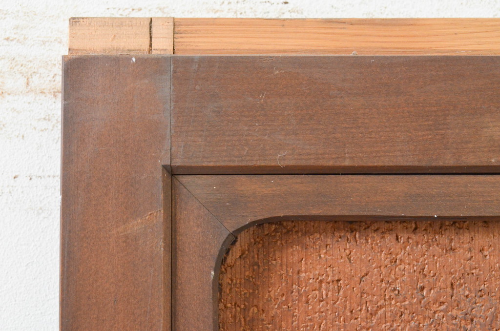  アンティーク建具　モダンな雰囲気漂う横浅入り柾目板戸1枚(引き戸)(R-071618)