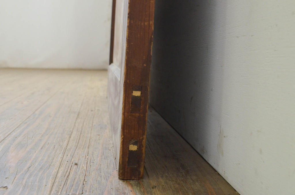 アンティーク建具　シンプルなデザインのドア1枚(木製扉)(R-071637)