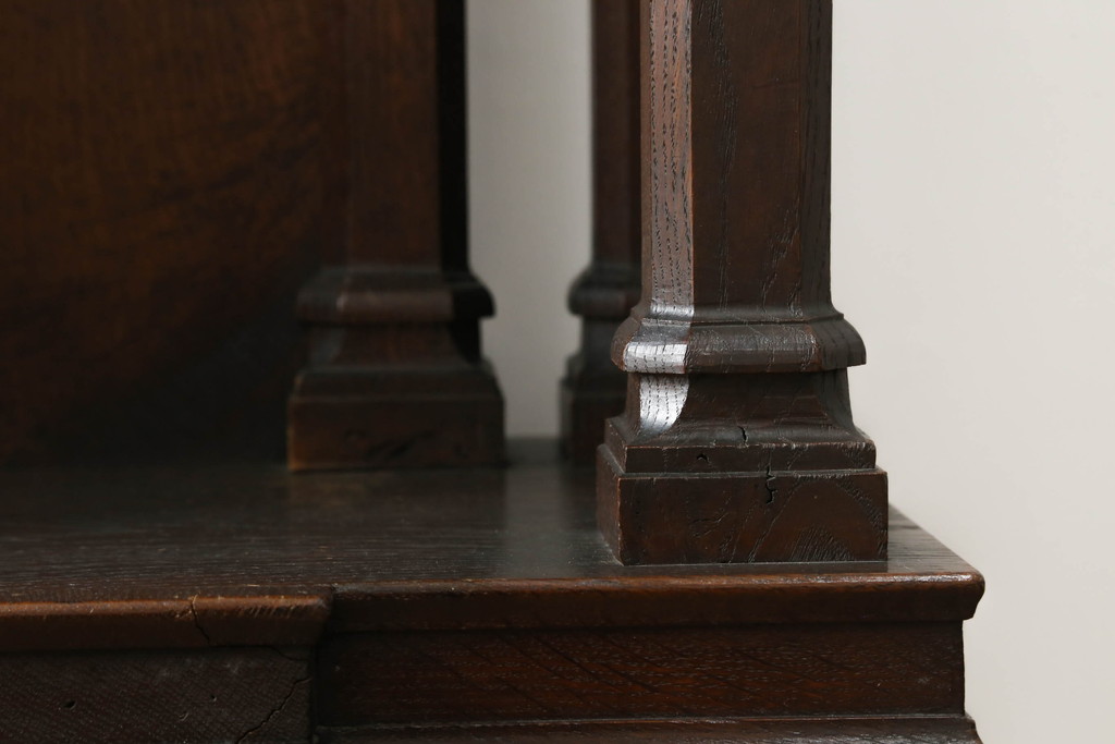 イギリスアンティーク　オーク材　上質な彫刻入りの豪華なレクターン(聖書台、講壇、説教台、見台、教会、カウンターテーブル、メニュー台、英国)(R-073968)