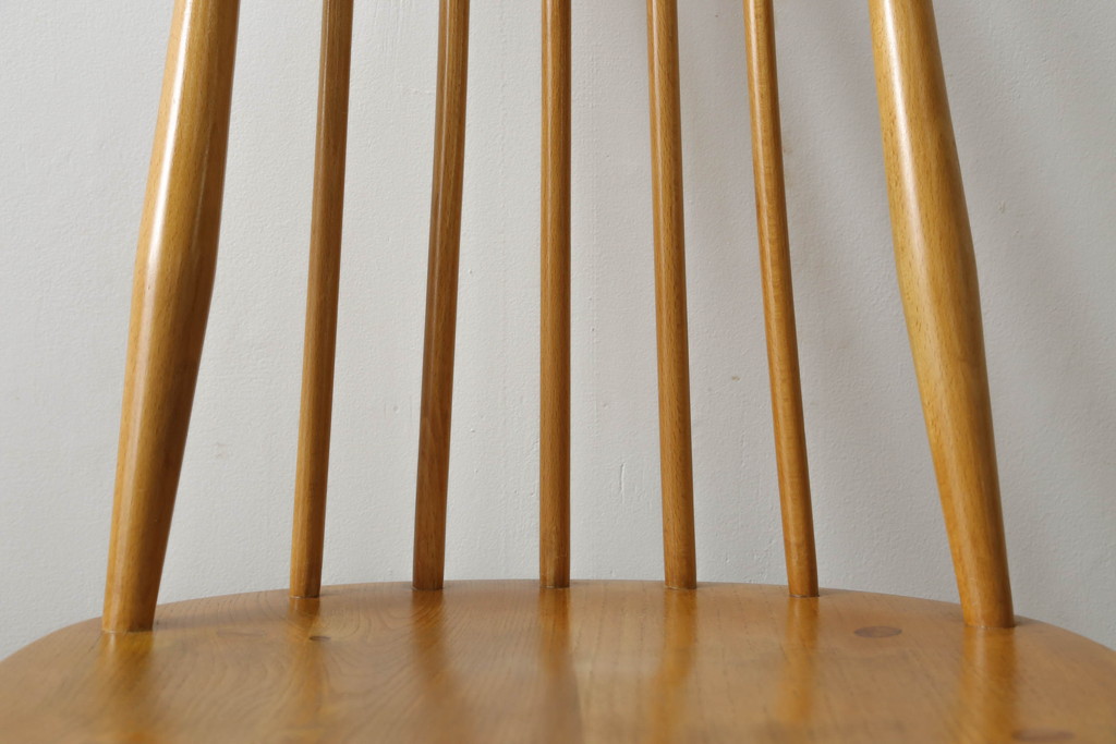 イギリスビンテージ　ERCOL(アーコール)　ゴールドスミス　北欧テイストのお部屋におすすめ!!洗練された佇まいが魅力的なチェア (ダイニングチェア、椅子、イス、板座チェア、ヴィンテージ)(R-074548)