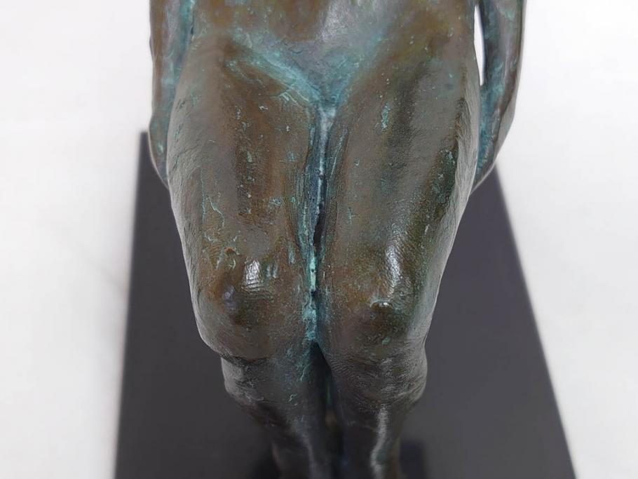 彫刻家　堤直美　「そよ風」　柔らかな風が感じられる気品漂うブロンズ像(Naomi Tsutsumi、オブジェ、女性像、置物)(R-073838)
