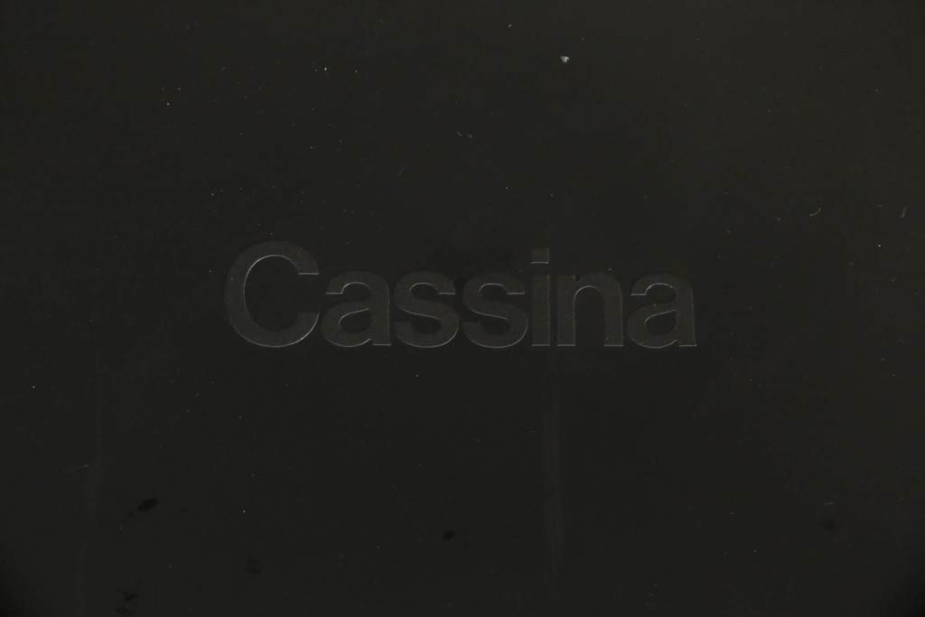 中古　Cassina(カッシーナ)　412　CAB(キャブ)　MARIO BELLINI(マリオベリーニ)　本革(レザー)　シンプルモダンな空間づくりに活躍するアームレスチェア(ダイニングチェア、椅子、イス)(定価約23万7千円)(R-073556)