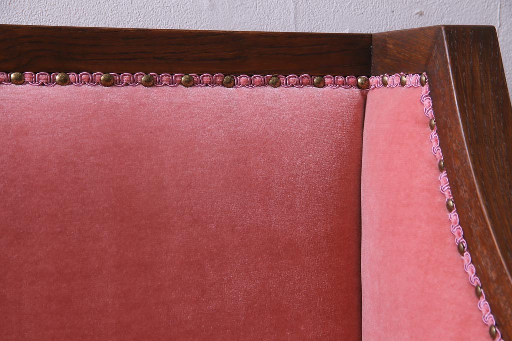 【オーダー注文・受注生産商品】ラフジュ工房オリジナル　大正ロマン　ピンクの座面が可愛らしいおしゃれな2人掛けソファ(ダイニングソファ、ラブソファ)