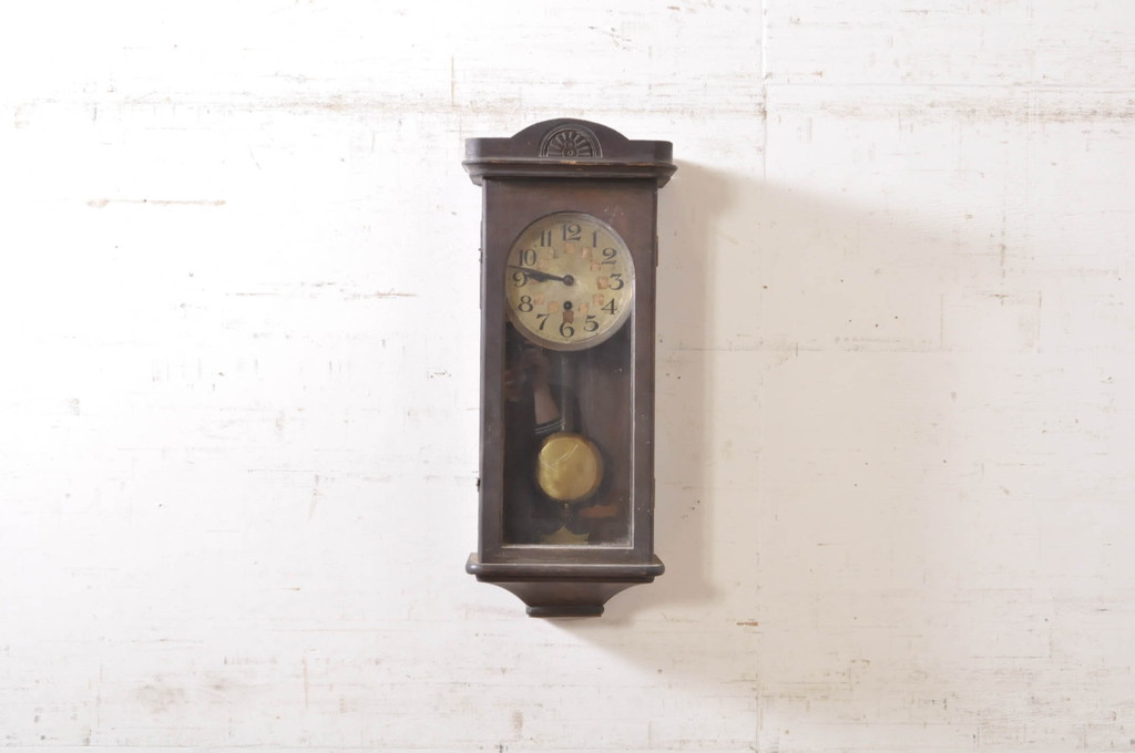 和製アンティーク　落ち着いた雰囲気のクラシカルな掛け時計(柱時計、古時計、振り子時計)(R-072432)