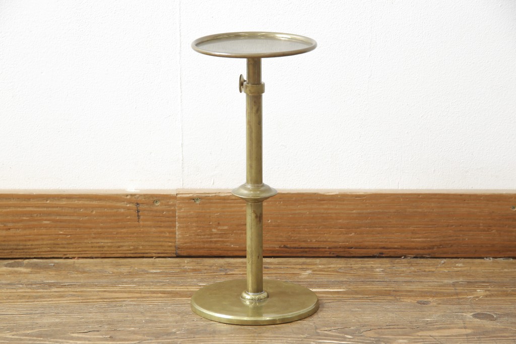 フランスアンティーク　インダストリアルな雰囲気がオシャレな真鍮(しんちゅう)ディスプレイスタンド(飾り台、花台、店舗什器)(R-056243)