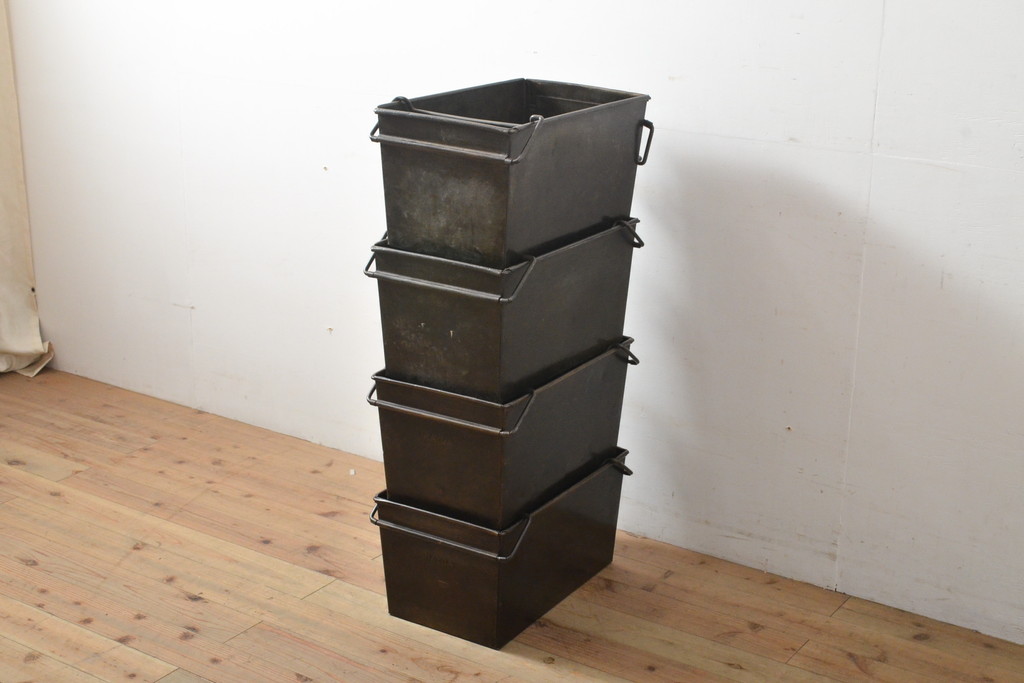 フランスアンティーク　メンズライクな雰囲気が格好良いスタッキング収納BOX(収納箱、小物収納、収納ボックス)(R-056067)