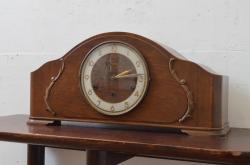 アンティーク時計　ドイツ製　JUNGHANS(ユンハンス)社　木の温もりを感じるデザインが素敵な置き時計(置時計、古時計)(R-072356)
