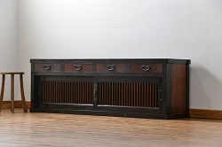 アンティーク家具　和製　昭和初期　センターテーブルにもなる楠木材のトランク(木箱、衣類箱、収納箱、長持)(R-044583)
