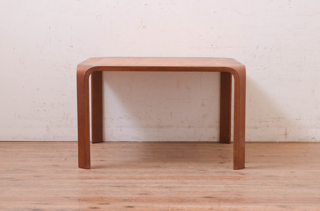 和製ビンテージ　天童木工(Tendo)　木の温もりを感じるシンプルなデザインのローテーブル(座卓、センターテーブル、リビングテーブル、ヴィンテージ)(R-072597)