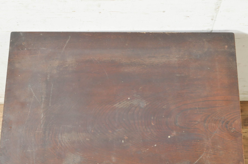 和製アンティーク　総欅(ケヤキ)材　特徴的な杢目が個性を放つ脚付きサイドキャビネット(サイドボード、収納棚、戸棚、花台、飾り台)(R-072784)