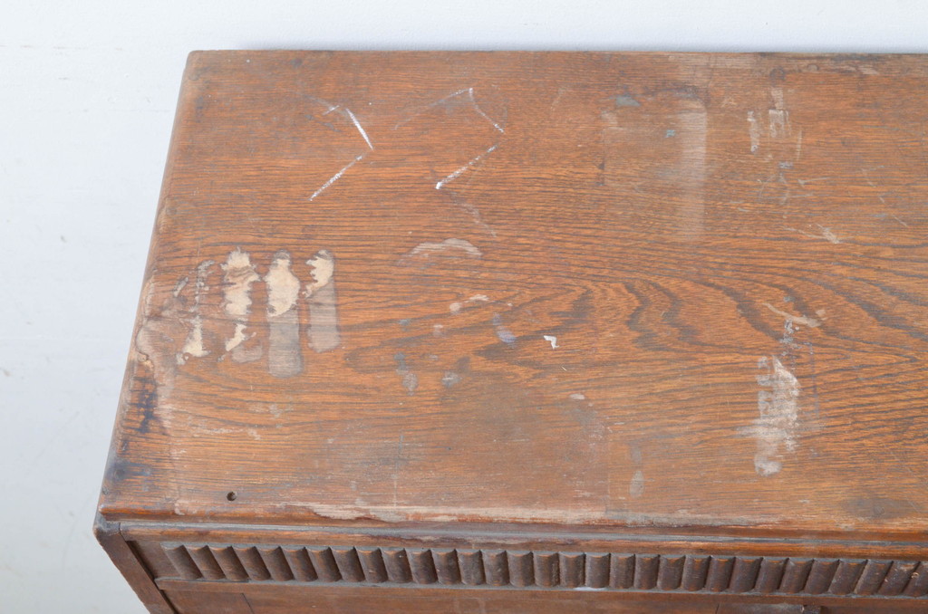 和製アンティーク　ナラ材　象嵌と透かし彫りが素敵な本箱(ブックケース、収納棚、書棚、戸棚)(R-072644)