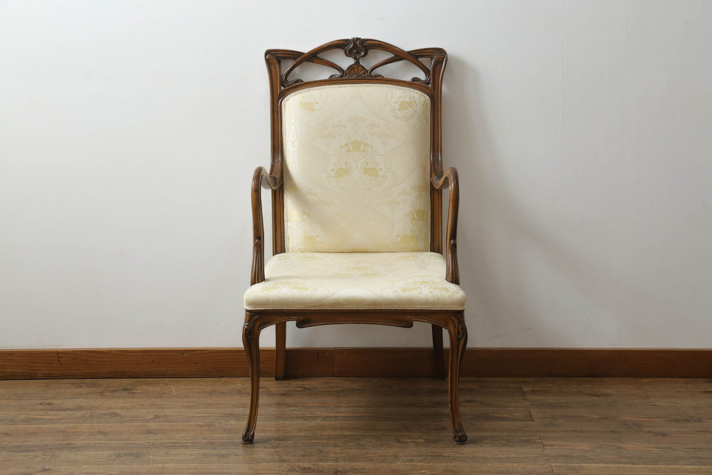 中古　美品　イタリア高級家具　メデア(Medea)　エレガントな佇まいが美しいアームチェア(一人掛け、1Pソファ、ダイニングチェア、椅子、イス)(R-074658)