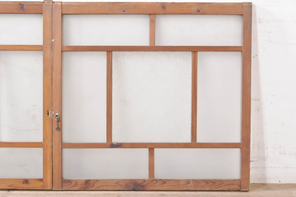 アンティーク建具　大正ロマンの空間づくりに活躍するガラス窓2枚セット(引き戸、ガラス戸)(R-072943)