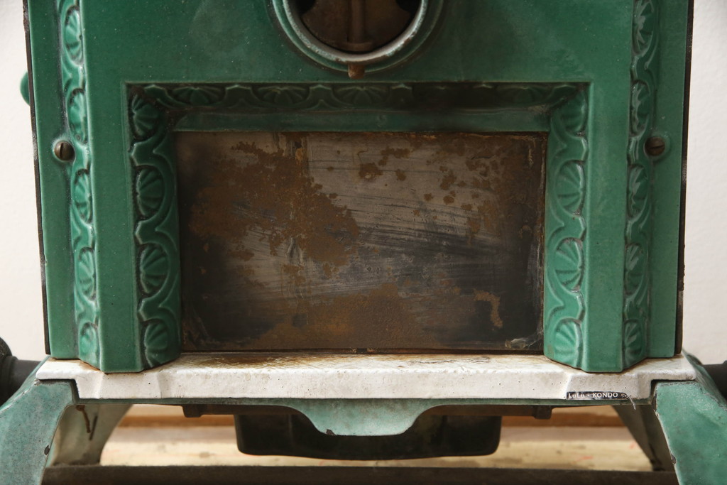 ジャンク品　和製アンティーク　グリーンカラーが空間のアクセントになるホーロー引きのガスストーブ(ホウロウ、琺瑯、暖炉、ヒーター、ディスプレイ)(R-063560)
