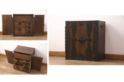 アンティーク雑貨　和製アンティーク　特大　味わい深い木肌が魅力的な二つ折り衣桁(ハンガーラック、着物掛け)