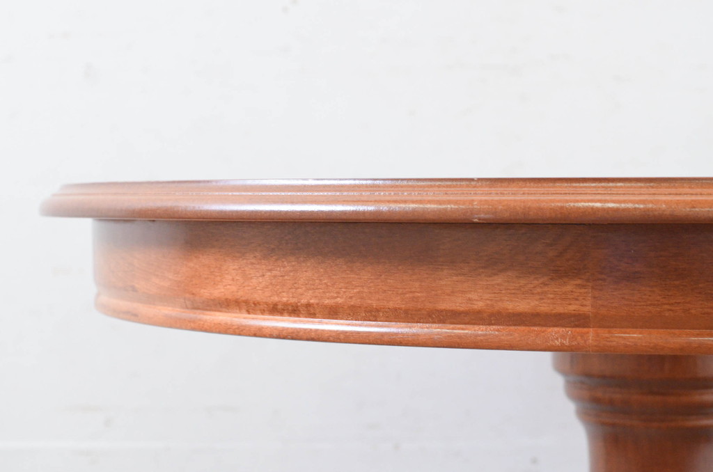 中古　美品　品のある佇まいのラウンドバーテーブル(サイドテーブル、コーヒーテーブル)(R-072970)