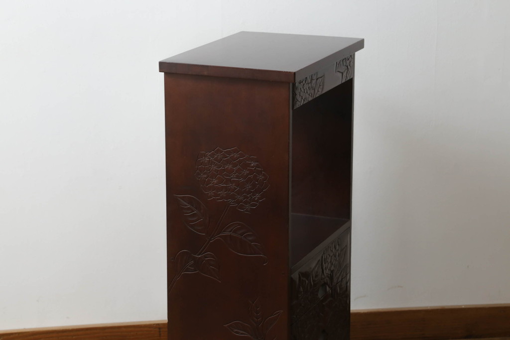 和製ビンテージ　品のある佇まいが魅力の彫刻入り電話台(サイドテーブル、サイドキャビネット、引き出し、ヴィンテージ)(R-074860)