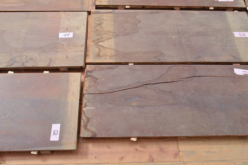 和製アンティーク　明治期　古材　DIYにおすすめ!床材として使われていた総ケヤキ材14枚セット(総欅材、総けやき材、材料、木材、板)(R-053256)