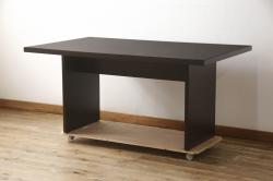 【買取】arflex(アルフレックス)　BONTE(ボンテ)　Cini Boeri(チニ・ボエリ)デザイン　4人掛けダイニングテーブルを買取りました。(定価約25万円)