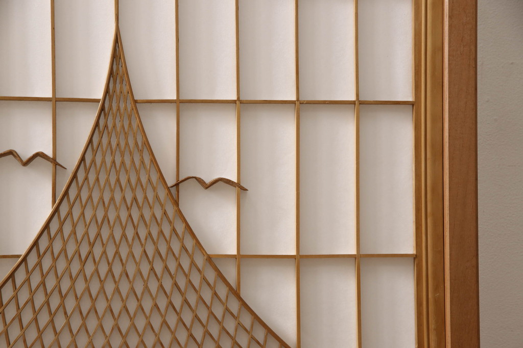 中古　最高級　枠欅(ケヤキ)　雄大な山岳風景を繊細な伝統木工技術で表現した組子入り衝立て(組子パーテーション、組子家具、つい立て)(R-061579)