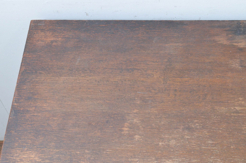 和製アンティーク　ナラ材　使い込まれた風合いが味わい深い両袖机(ニーホールデスク、ワークデスク、オフィスデスク、在宅ワーク、在宅用)(R-074468)