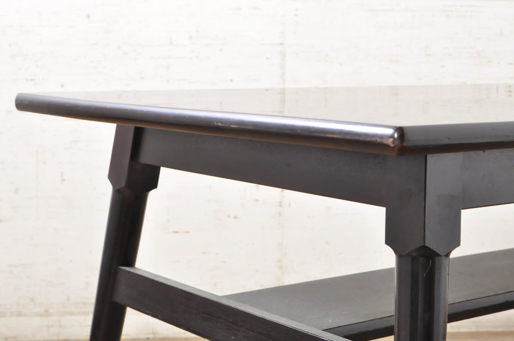 和製ビンテージ　松本民芸家具　塗り直しあり　洗練された佇まいが上品な棚付きダイニングテーブル(食卓、2人掛け、4人掛け、作業台、ヴィンテージ)(R-072855)