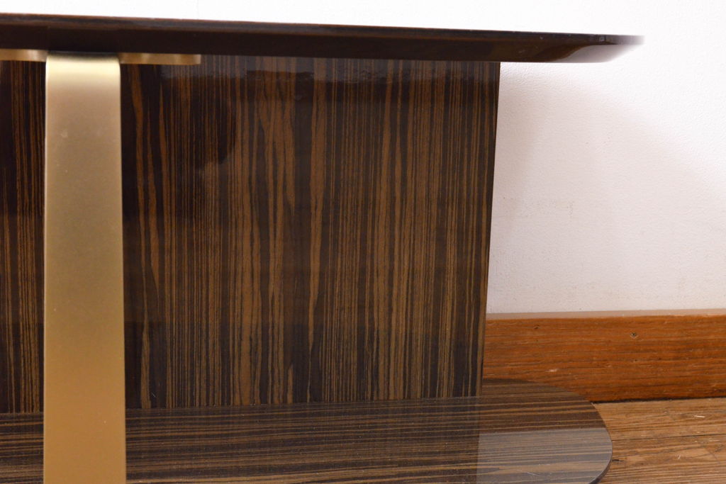 中古　arflex(アルフレックス)　GRAN(グラン)　シンプルモダンな空間づくりに活躍するセンターテーブル(リビングテーブル、ローテーブル、サイドテーブル)(定価約28万円)(R-060709)