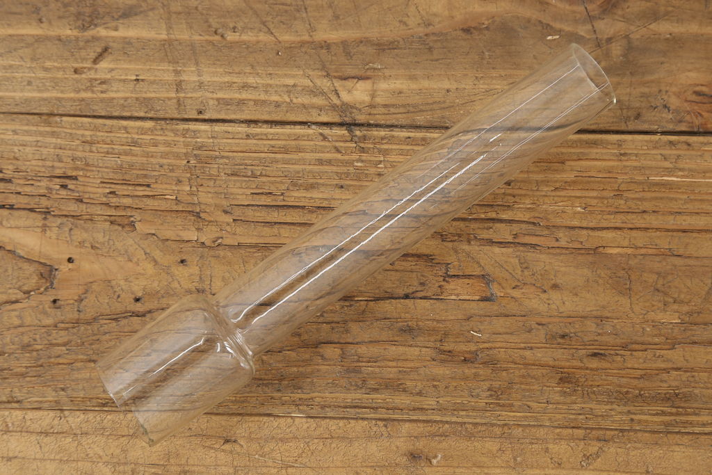 明治〜大正期　巻き芯14分芯42mm　丸みとくびれのバランスが特徴的な切子ガラスのオイルランプ(卓上照明、卓上ランプ)(R-060501)
