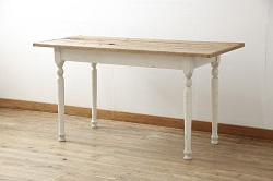 中古　ナチュラルな雰囲気がかわいらしいアンティーク風テーブル(コンソールテーブル、作業台、デスク、在宅ワーク、在宅用)(R-052932)