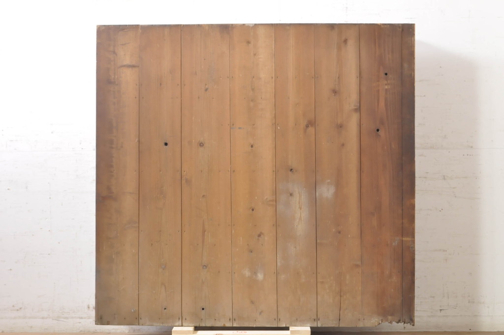 和製アンティーク　希少な薄型　杉(スギ)材　落ち着いた色合いと古い木味が魅力のシンプルな下駄箱(収納棚、戸棚、キャビネット、靴箱)(R-073874)