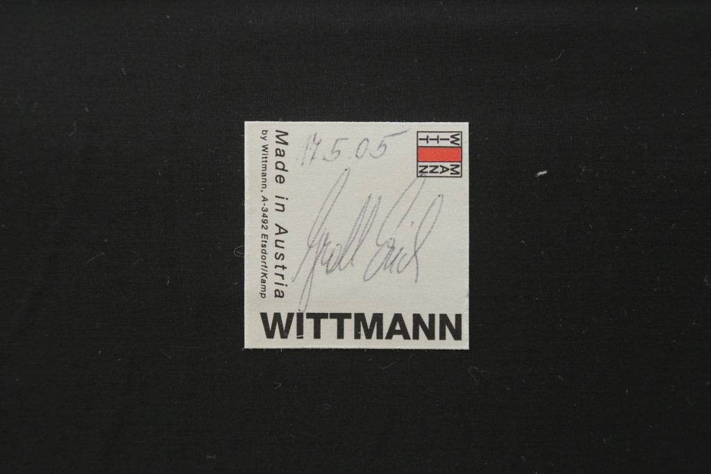 中古　オーストリア製　ヴィットマン(WITTMANN)　本革(レザー)　高級感漂う佇まいが魅力の3人掛けソファ(三人掛け、3P、トリプルソファ、アームソファ)(R-066387)