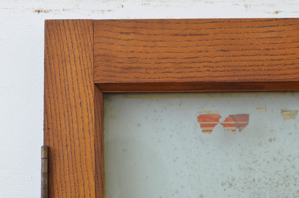 アンティーク建具　どこか懐かしい雰囲気を感じる古い栗材の幅狭ガラス扉1枚(木製扉、ドア)(R-067523)