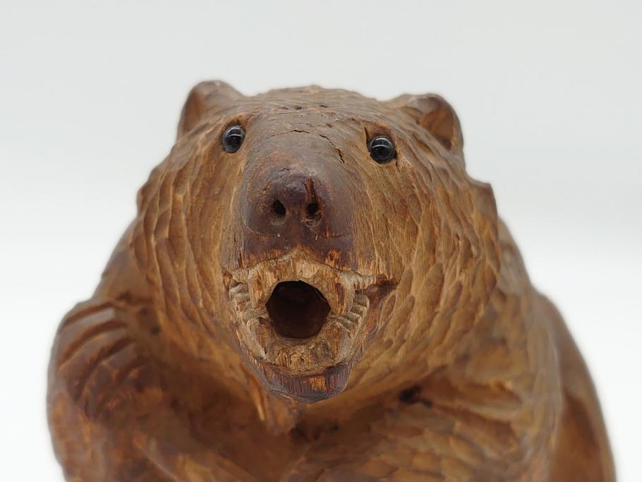 銘無し　木のぬくもりが感じられる木彫りの熊(くま、クマ、木彫、置物、ディスプレイ)(R-063132)