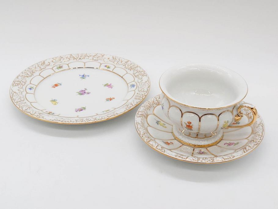 ドイツ マイセン Meissen 金彩 宮廷の小花 Xフォーム ゴールドの装飾が優美な印象を与えるトリオセット(散らし小花、カップ&ソーサー、C&S、プレート、皿、洋食器)(R-075788)  | ラフジュ工房