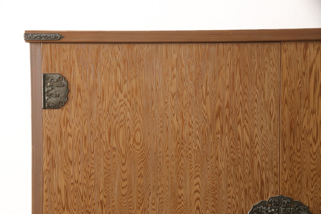 中古　屋久杉　品のある佇まいが上質な和の空間にピッタリな着物箪笥(和たんす、衣装タンス、衣装盆、引き出し)(R-057877)