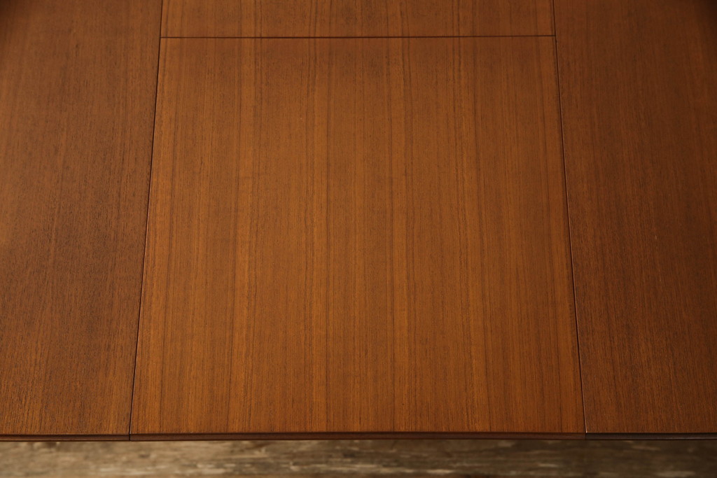イギリスビンテージ　A.H.McINTOSH(マッキントッシュ)社　チーク材　木の温もりが溢れる色合いが魅力のダイニングテーブル(6人掛け、4人掛け、エクステンションテーブル、拡張式テーブル、食卓、ヴィンテージ、英国、北欧)(R-065823)