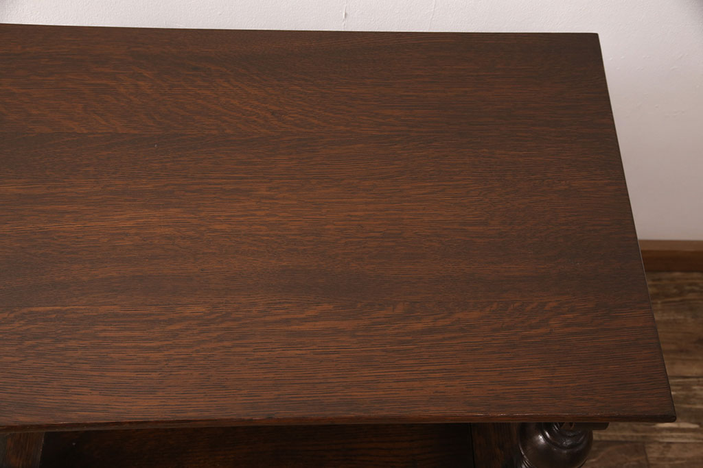 イギリスアンティーク　オーク材　小振りなサイズ感が可愛らしいモンクスベンチ(サイドボード、テーブル、ブランケットボックス)(R-051806)