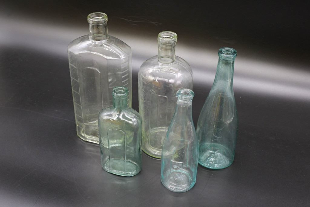大正～昭和初期 お洒落なディスプレイに活躍するガラス瓶5点セット(ボトル、ガラスビン、硝子、薬瓶、花瓶、花入、花器)(R-076306) |  ラフジュ工房