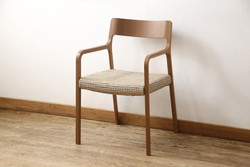 中古　美品　arflex(アルフレックス)　RINN(リン)シリーズ　流れるような細身のラインが美しいウォールナット材製アームチェア(定価約68000円)(椅子、イス、ダイニングチェア)(R-058176)