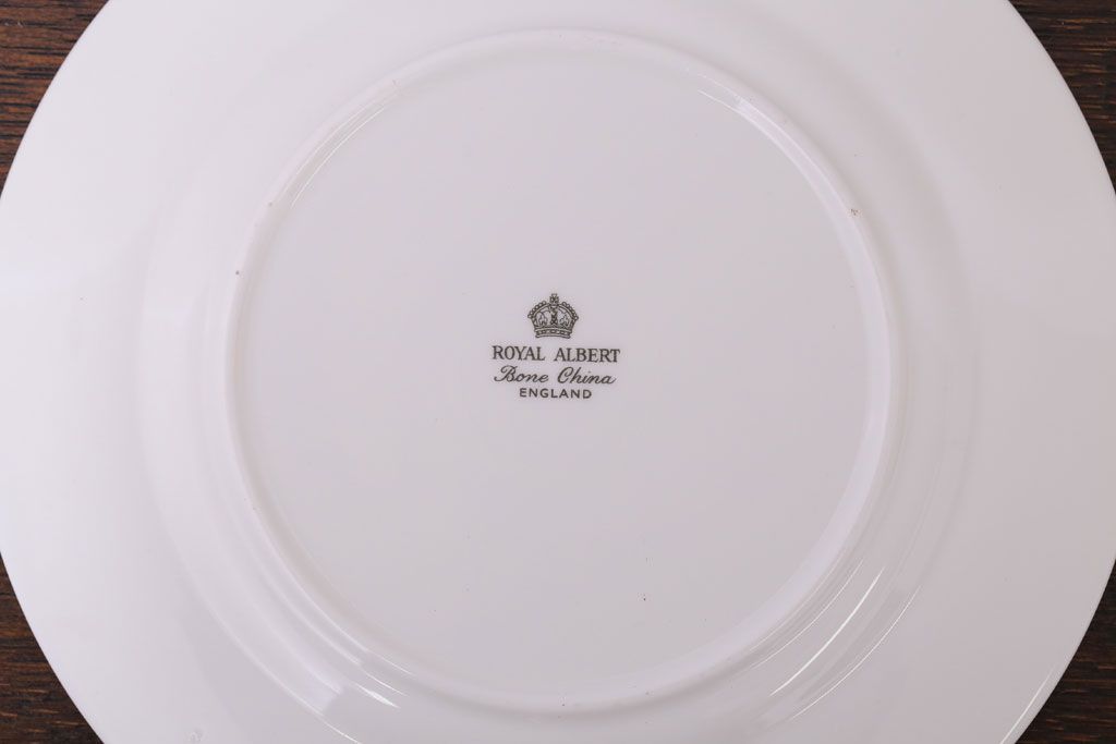 アンティーク雑貨　イギリス　Royal Albert(ロイヤルアルバート) MASQUERADE(マスカレード)シリーズ　トリオ2客セット(3)(洋食器)