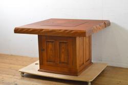 和製ビンテージ　松本民芸家具　塗り直しあり　洗練された佇まいが上品な棚付きダイニングテーブル(食卓、2人掛け、4人掛け、作業台、ヴィンテージ)(R-072856)