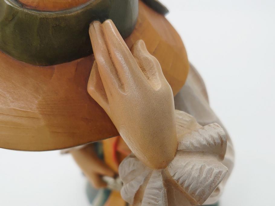 希少　イタリア　ANRI(アンリ)　貴婦人　帽子　女性像　木製　高さ約46cm　手作業による表情やしぐさの表現が見事な木彫り人形(置物、ウッドドール)(R-062098)