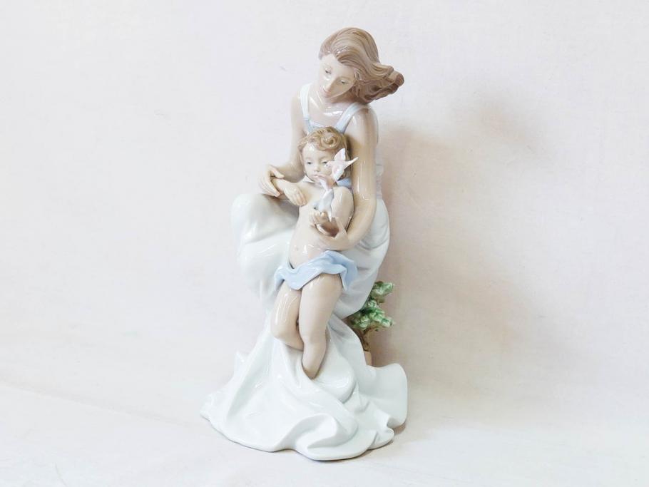 絶版 スペイン リヤドロ LLADRO 幼き頃 No.7649 限定4000体 フィギュリン(LA INFANCIA WHERE LOVES  BEGINS、家族、ファミリー、陶器人形、置物、オブジェ、箱付き)(R-076745) | ラフジュ工房