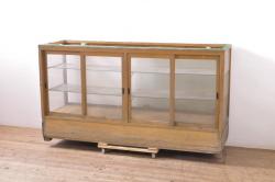 和製ビンテージ　ナラ(楢)材　シンプルなデザインが取り入れやすい木枠のガラスケース(Gケース、カウンターショーケース、ディスプレイケース、コレクションケース、キャビネット、飾り棚、陳列棚、店舗什器、ヴィンテージ)(R-066829)