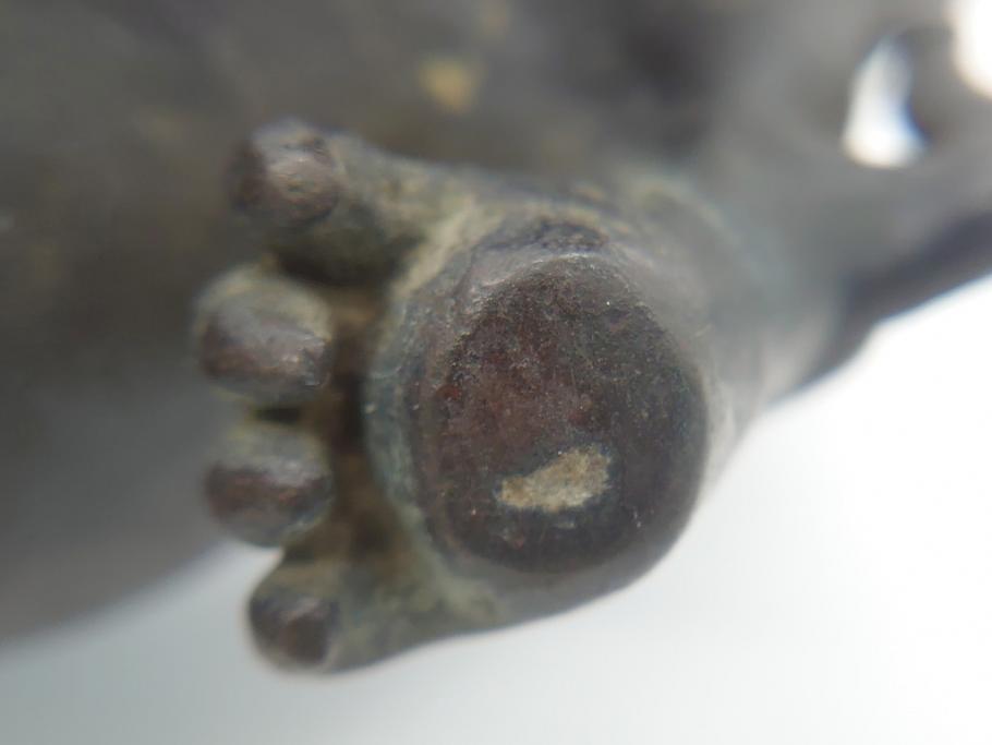 古玩　古銅　香炉　意匠を凝らした彫刻が見事な獅子2体(大、小)(置物、ディスプレイ、仏具、中国?)(R-062139)