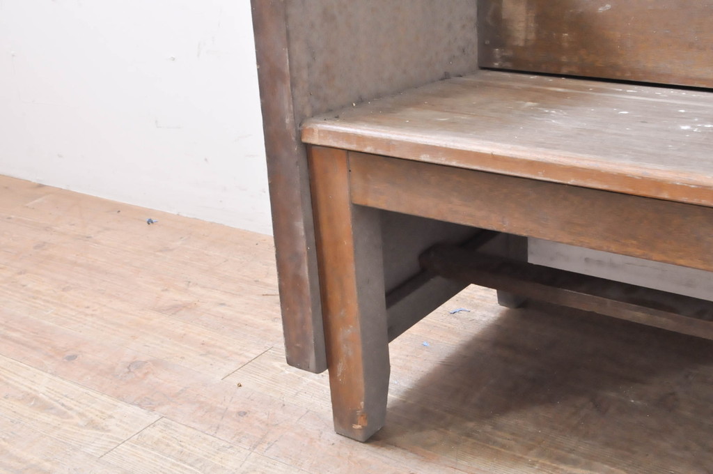 和製アンティーク　レトロな佇まいが魅力の木製ベンチ(長椅子、長イス、板座チェア、2人掛け、3人掛け)(R-066870)