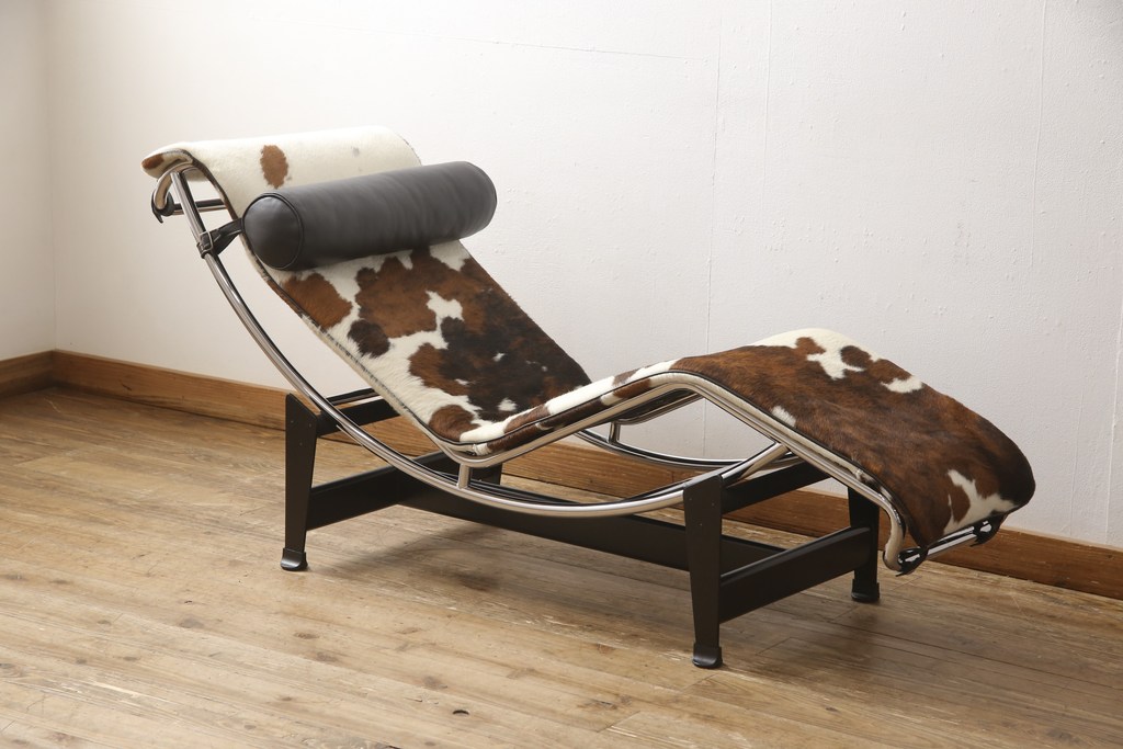 ルコルビジェデザイン　カッシーニ製オリジナル寝椅子