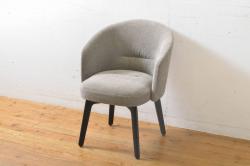北欧家具　G-PLAN(ジープラン)　すっきりとして温かみのあるアームチェア(ダイニングチェア、椅子)(1)