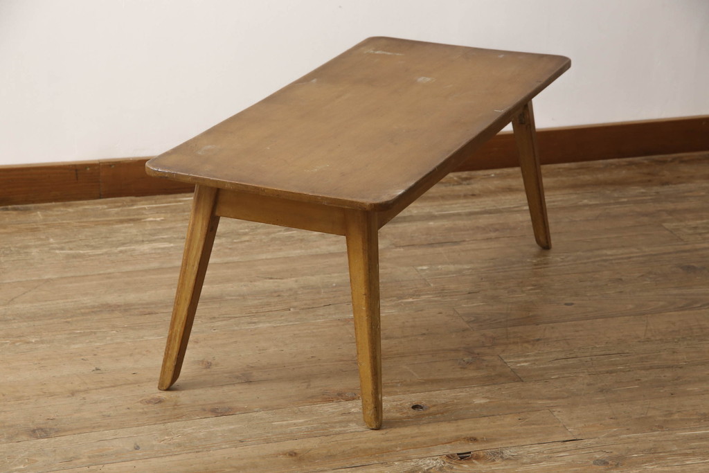 和製アンティーク　ナラ材　どんな空間にも取り入れやすいシンプルなデザインのローテーブル(センターテーブル、リビングテーブル、座卓)(R-070008)